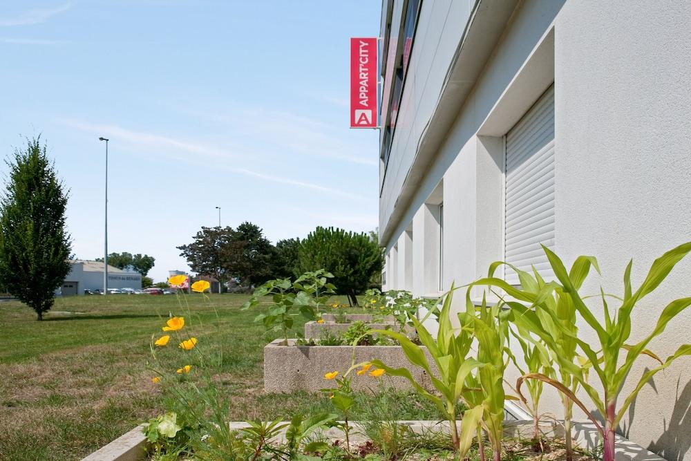 Appart'City Classic La Roche Sur Yon Centre Екстериор снимка